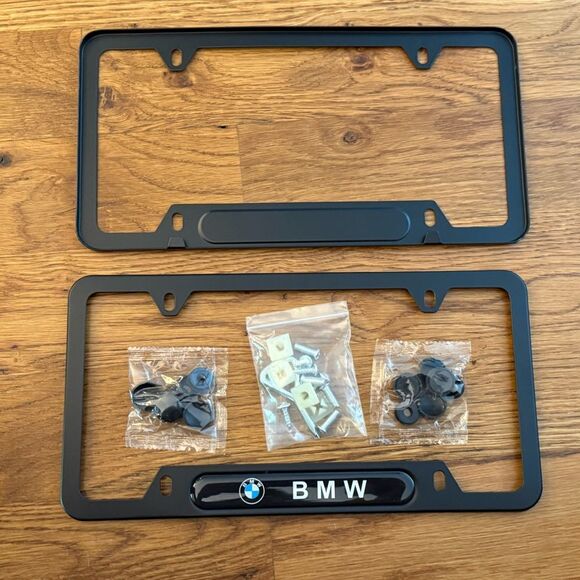BMW License Plate Frame in Black Set of 2 NWT - Picture 4 of 5